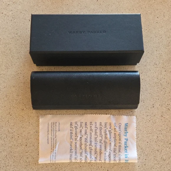 NWOT Warby Parker Black Cat-Eye Sunglasses display picture 1